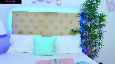 Snapshot of daliyaa_ chatting on 9, 10, 2025 daliyaa_ online show from 9, 10, 2025