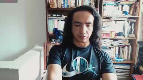 Snapshot of daliygala chatting on 13, 10, 2025 JamesDali online show from 13, 10, 2025