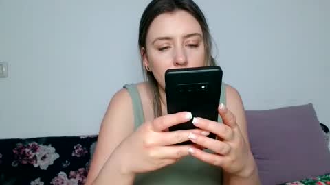 Snapshot of dalyana22 chatting on 27, 4, 2026 Maria online show from 27, 4, 2026
