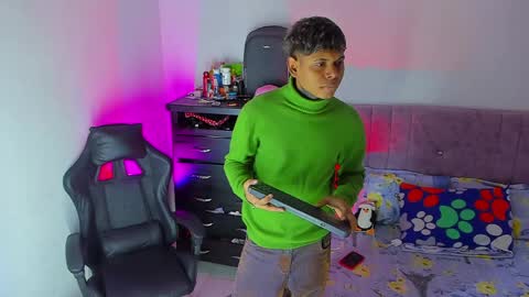 Snapshot of damar_felipe chatting on 29, 3, 2026 damar_felipe online show from 29, 3, 2026