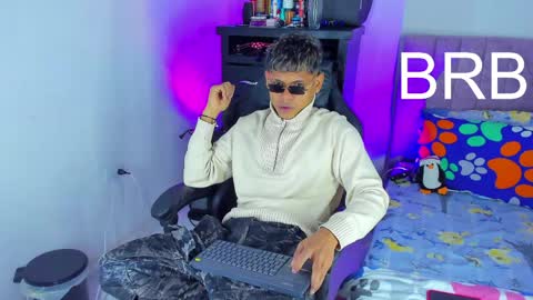 Snapshot of damar_felipe chatting on 3, 4, 2026 damar_felipe online show from 3, 4, 2026