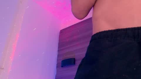         online show from 7, 2, 2026