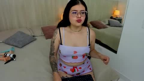 Snapshot of damaris_ponce chatting on 30, 6, 2026 Damaris Ponce online show from 30, 6, 2026