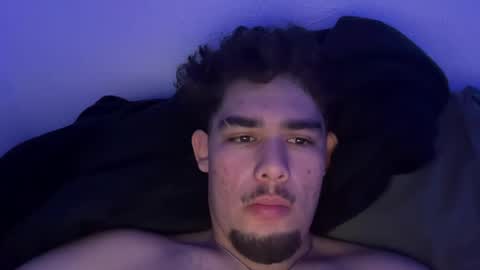 Snapshot of damiam_xj chatting on 20, 12, 2024 damiam xj online show from 20, 12, 2024