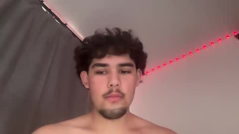 Snapshot of damiam_xj chatting on 6, 3, 2025 damiam xj online show from 6, 3, 2025