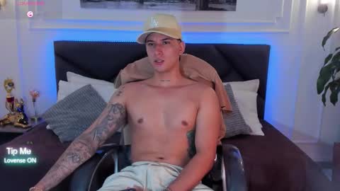 Snapshot of damian23_ chatting on 28, 3, 2026 DAMIAN online show from 28, 3, 2026