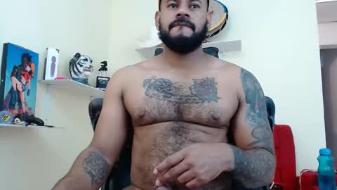 Snapshot of damian64436171 chatting on 14, 11, 2025 damian64436171 online show from 14, 11, 2025