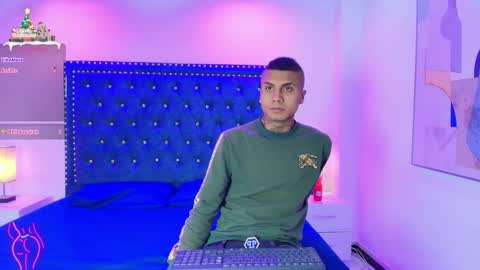 DAMIAN AND ROXANNE.  online show from 16, 12, 2025