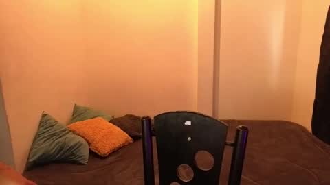 Snapshot of damian_n_lissa chatting on 26, 4, 2026 damian_n_lissa online show from 26, 4, 2026