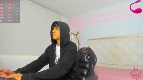 damian_tay1 online show from 18, 7, 2026