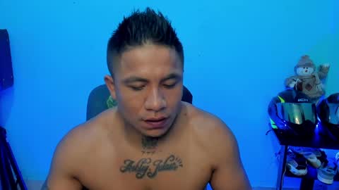 Snapshot of damian_torner chatting on 6, 4, 2026 Damian torner online show from 6, 4, 2026