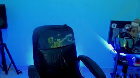 Snapshot of damian_torner chatting on 13, 4, 2026 Damian torner online show from 13, 4, 2026