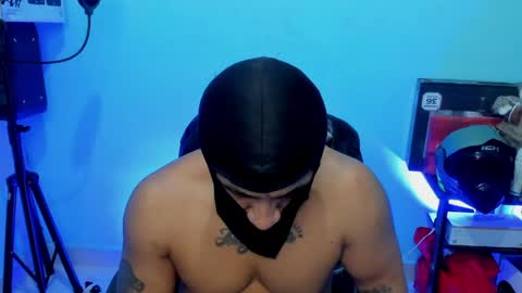 Snapshot of damian_torner chatting on 24, 4, 2026 Damian torner online show from 24, 4, 2026