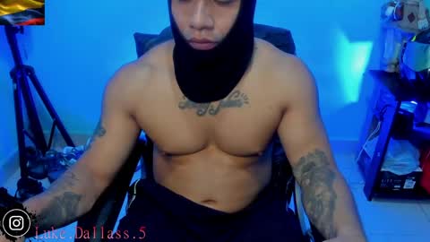 Snapshot of damian_torner chatting on 9, 5, 2026 Damian torner online show from 9, 5, 2026
