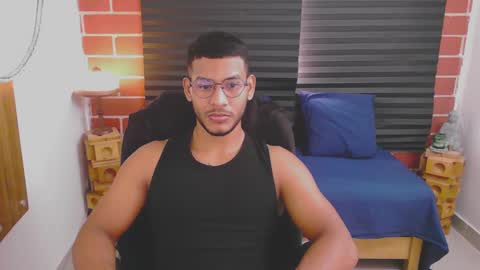 Snapshot of damiann_rees chatting on 7, 3, 2025 instagram damiannreed. online show from 7, 3, 2025