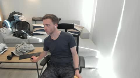 Snapshot of damiano007 chatting on 4, 2, 2025 CockandLoad online show from 4, 2, 2025