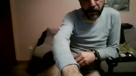 Snapshot of damianour chatting on 5, 1, 2025 damianour online show from 5, 1, 2025