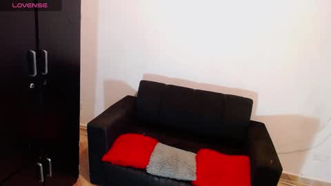 Snapshot of damiantaylor3 chatting on 5, 3, 2025 ---Taylor--- online show from 5, 3, 2025