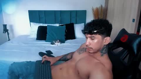 INSTAGRAM  DAMMIANMILLEROFICIAL online show from 1, 11, 2025