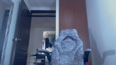 dammuscle online show from 17, 11, 2025