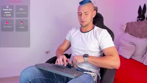 Damon bakert online show from 4, 11, 2025