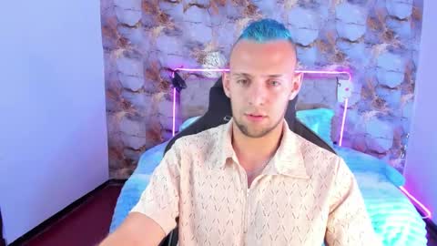 Snapshot of damon_baker0 chatting on 20, 3, 2026 Damon bakert online show from 20, 3, 2026