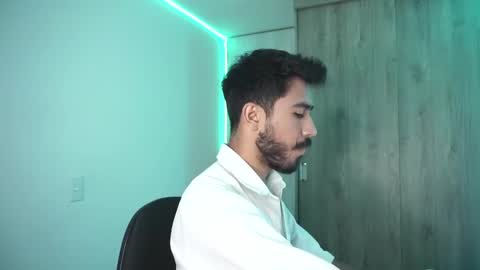 damon_frost online show from 23, 12, 2024