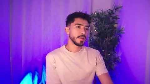 damon_frost online show from 25, 3, 2026