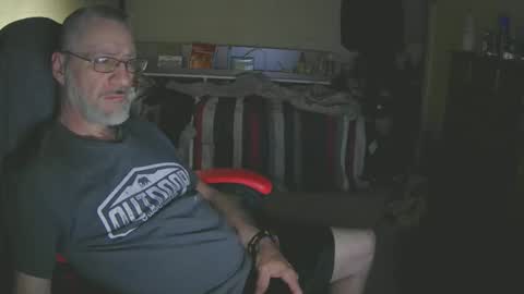 Snapshot of dan137111 chatting on 23, 4, 2026 dan137111 online show from 23, 4, 2026