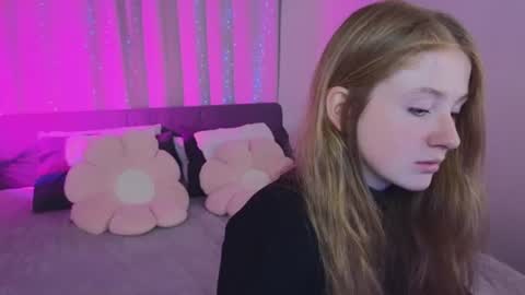 Snapshot of dan1ella_sun chatting on 17, 6, 2026 dan1ella_sun online show from 17, 6, 2026