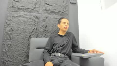 Snapshot of dan_bakerr chatting on 22, 4, 2026 dan_bakerr online show from 22, 4, 2026