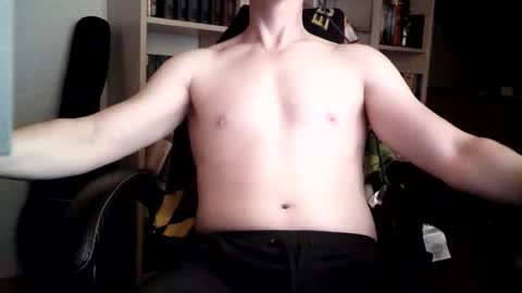 Snapshot of dan_snow24 chatting on 30, 4, 2026 Dan Snow online show from 30, 4, 2026