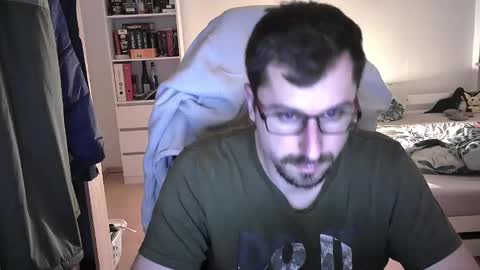 Snapshot of dan_the_man405 chatting on 20, 12, 2024 King Dan online show from 20, 12, 2024