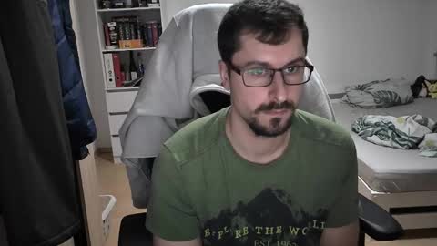 Snapshot of dan_the_man405 chatting on 21, 12, 2024 King Dan online show from 21, 12, 2024