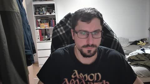 Snapshot of dan_the_man405 chatting on 2, 1, 2025 King Dan online show from 2, 1, 2025