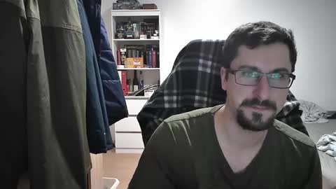 Snapshot of dan_the_man405 chatting on 4, 1, 2025 King Dan online show from 4, 1, 2025