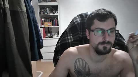 Snapshot of dan_the_man405 chatting on 12, 1, 2025 King Dan online show from 12, 1, 2025