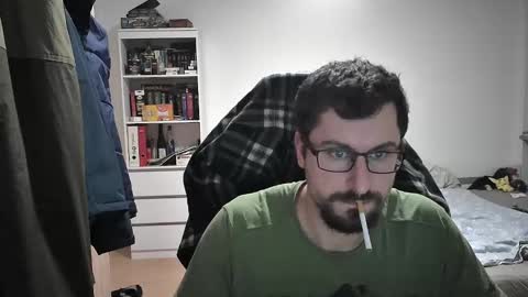 Snapshot of dan_the_man405 chatting on 15, 1, 2025 King Dan online show from 15, 1, 2025