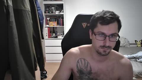 Snapshot of dan_the_man405 chatting on 20, 1, 2025 King Dan online show from 20, 1, 2025