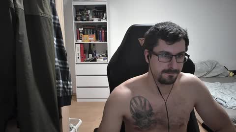 Snapshot of dan_the_man405 chatting on 31, 1, 2025 King Dan online show from 31, 1, 2025