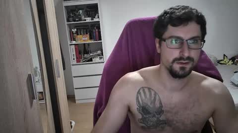 Snapshot of dan_the_man405 chatting on 16, 2, 2025 King Dan online show from 16, 2, 2025