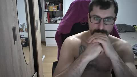 Snapshot of dan_the_man405 chatting on 3, 3, 2025 King Dan online show from 3, 3, 2025