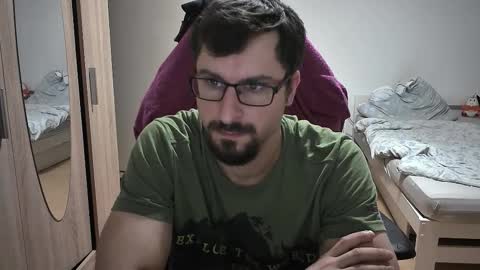 Snapshot of dan_the_man405 chatting on 3, 10, 2025 King Dan online show from 3, 10, 2025