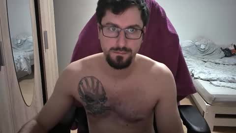 Snapshot of dan_the_man405 chatting on 5, 10, 2025 King Dan online show from 5, 10, 2025