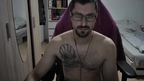 Snapshot of dan_the_man405 chatting on 18, 10, 2025 King Dan online show from 18, 10, 2025