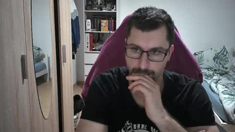 Snapshot of dan_the_man405 chatting on 30, 10, 2025 King Dan online show from 30, 10, 2025