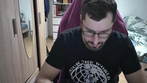 Snapshot of dan_the_man405 chatting on 31, 10, 2025 King Dan online show from 31, 10, 2025