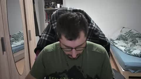 Snapshot of dan_the_man405 chatting on 12, 11, 2025 King Dan online show from 12, 11, 2025