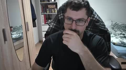 Snapshot of dan_the_man405 chatting on 15, 11, 2025 King Dan online show from 15, 11, 2025