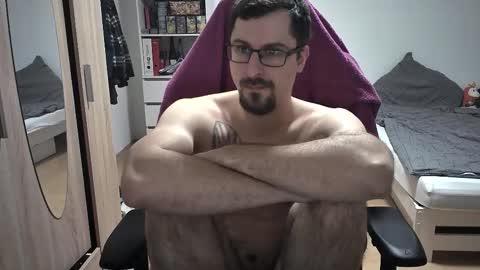 Snapshot of dan_the_man405 chatting on 4, 12, 2025 King Dan online show from 4, 12, 2025